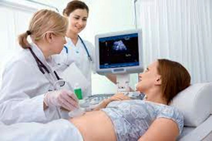 Finden Sie Es In Ordnung, Während Der Schwangerschaft Eine Pediküre Zu Bekommen?