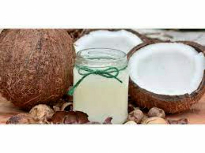 Wie Man Kokosnussöl Vor Dem Bleichen Der Haare Verwendet Einfache Anleitung